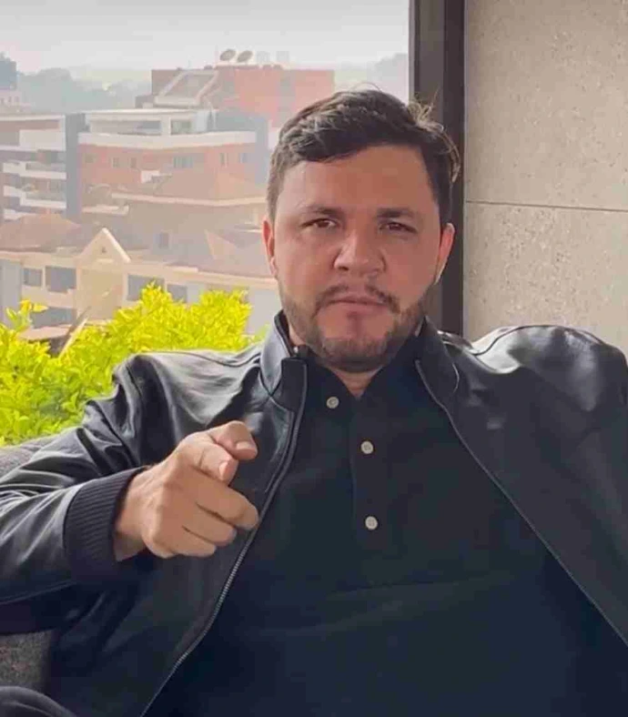 Diputado Douglas Rivero